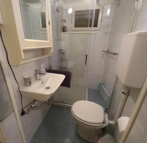 The Door Of The Castle Appartement Menaggio